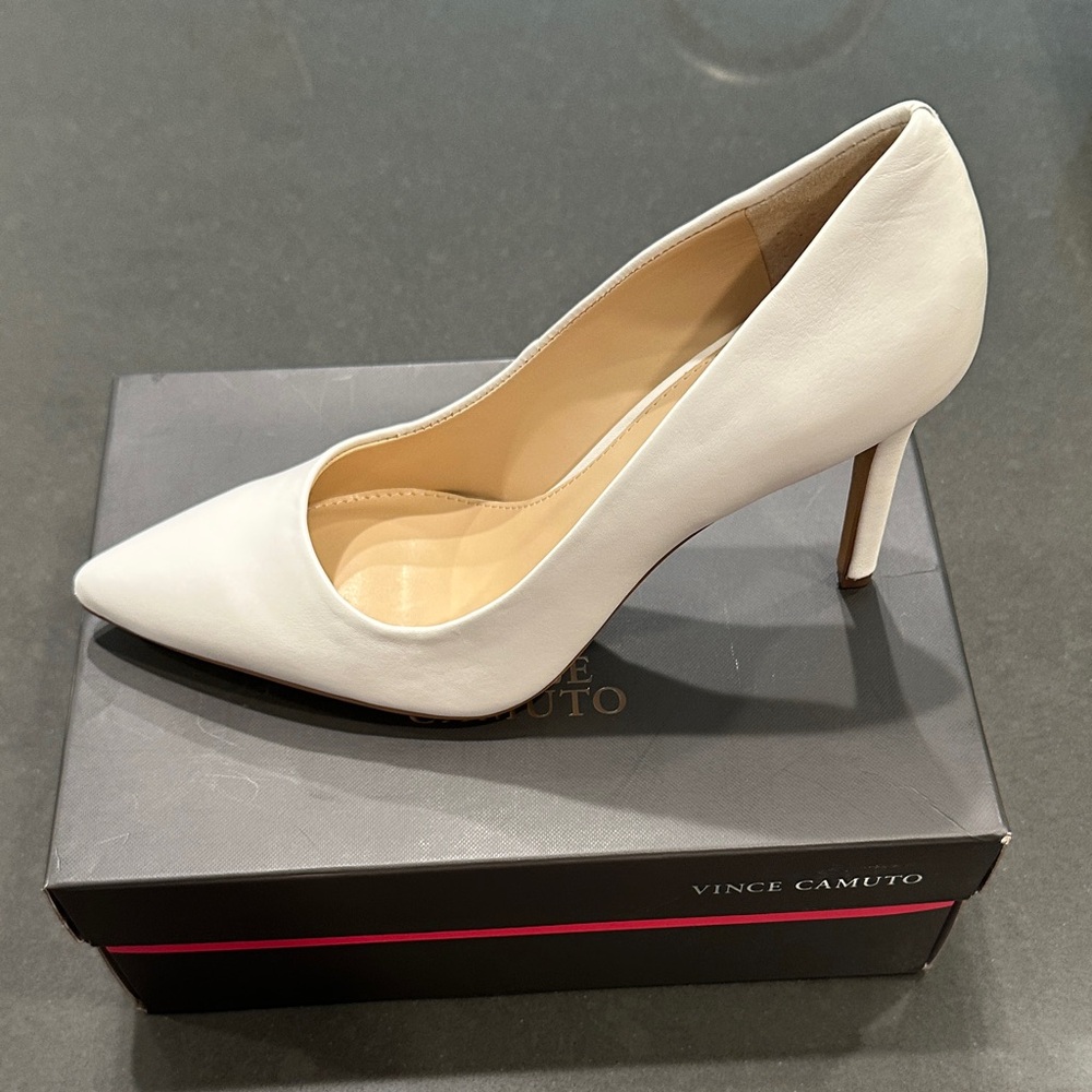 Vince Camuto Cream Pointed Toe Heels